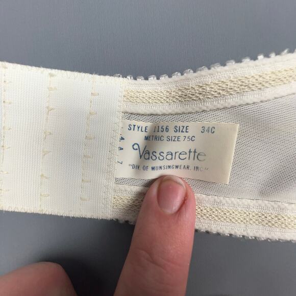 Vintage Vassarette 34C Longline Strapless Bra White Lace Made in USA Style 1156 - Picture 4 of 6